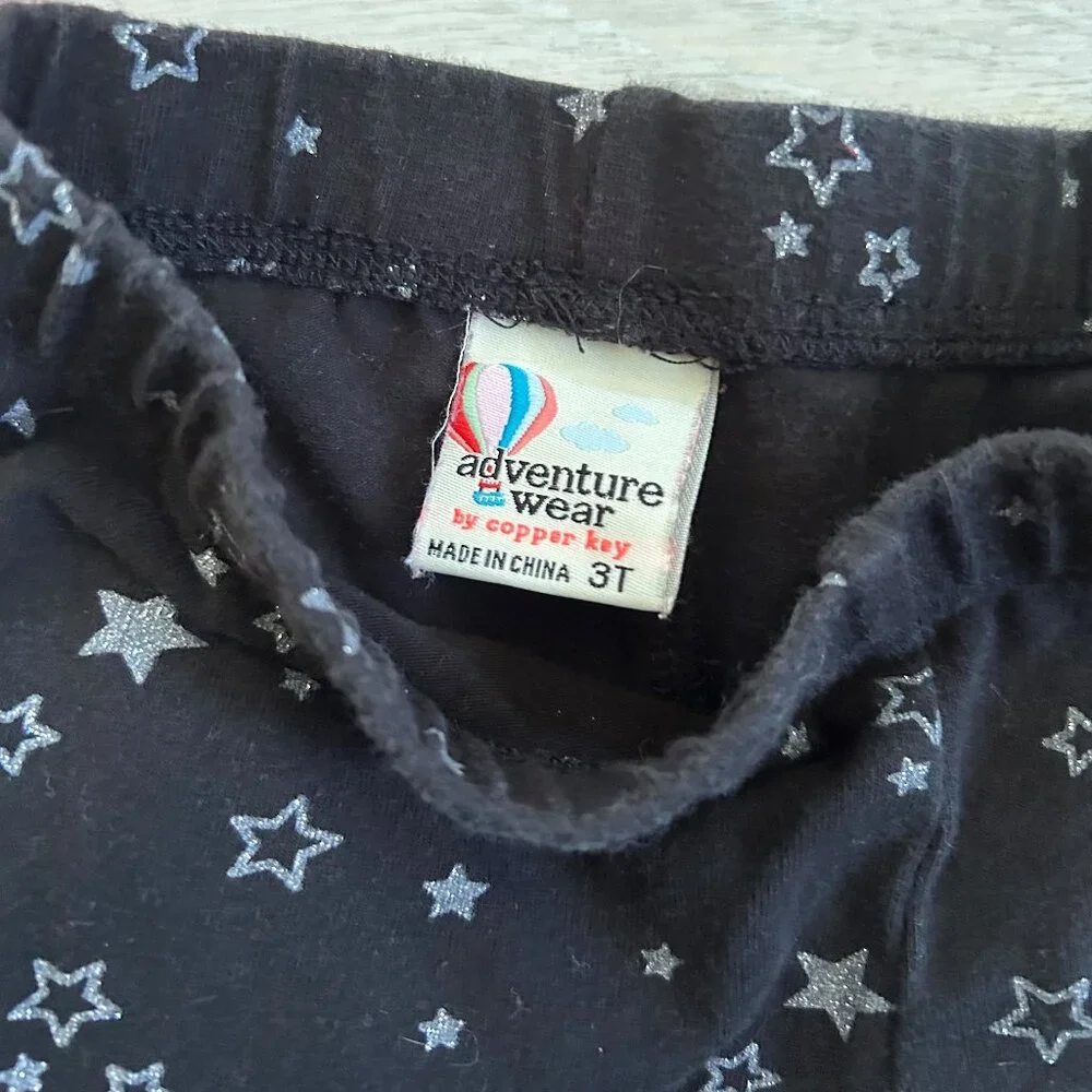 Little Girl's Halloween Essentials Super Cute Bundle. - Picture 14 of 16